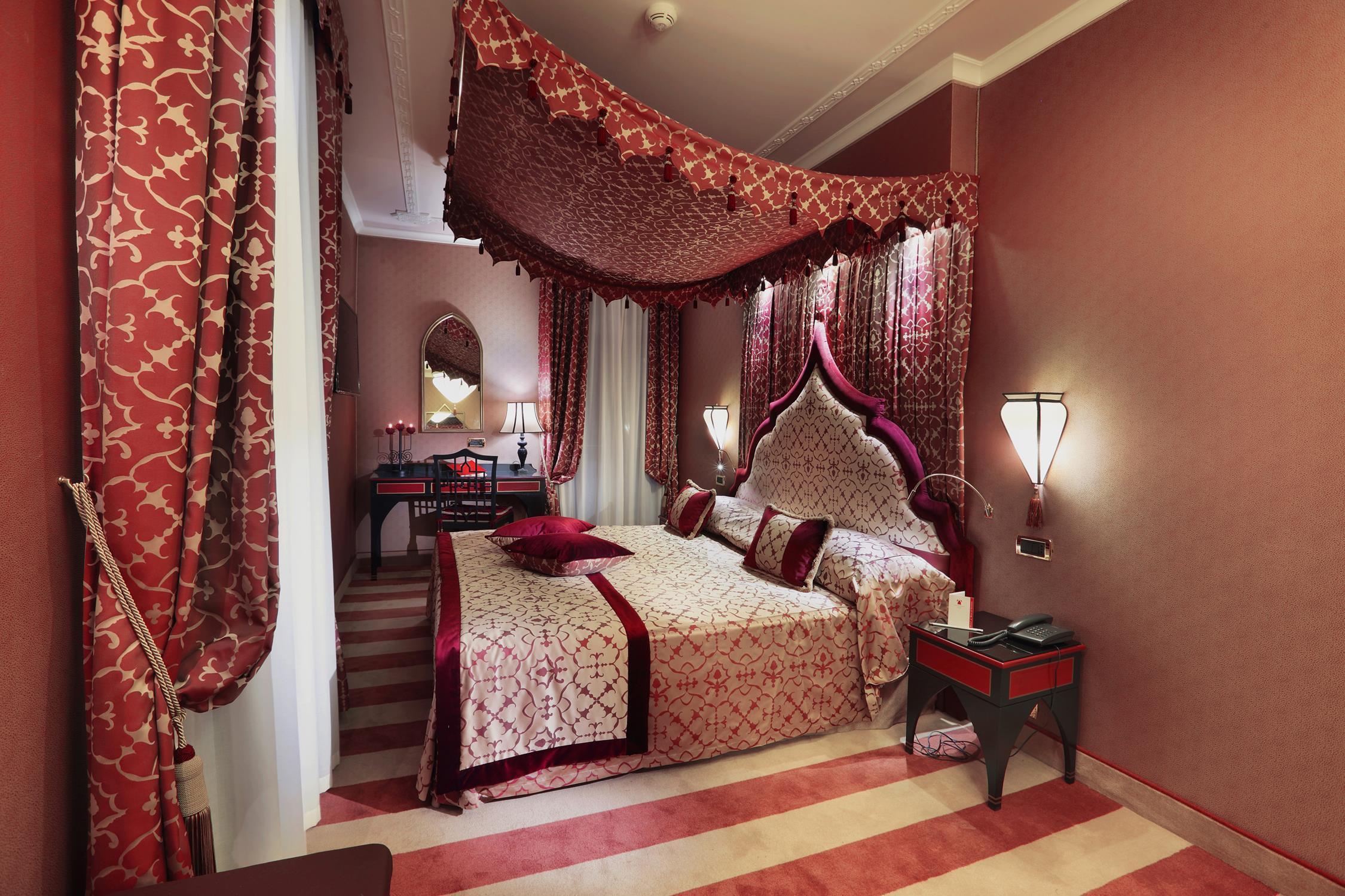 Ai Mori D'Oriente Hotel Venice Exterior photo