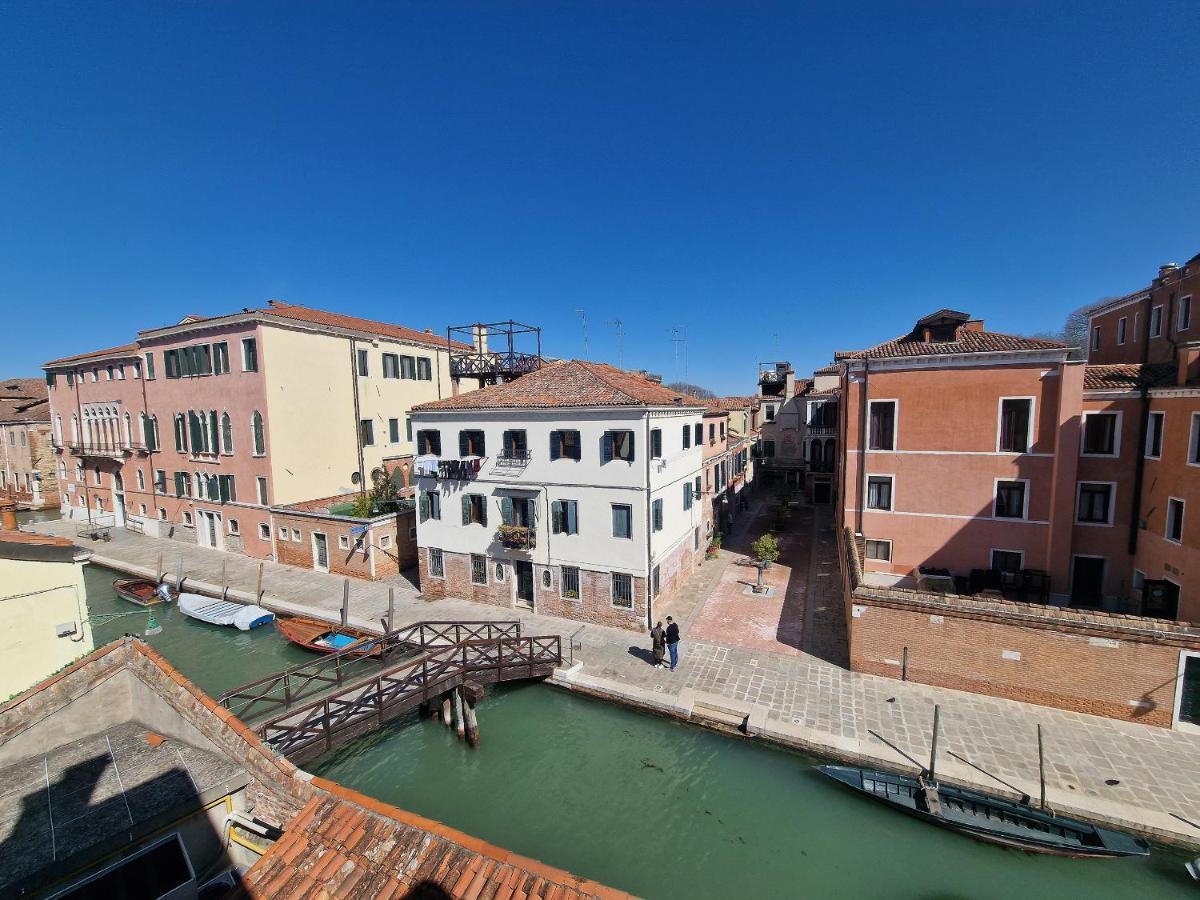 Ai Mori D'Oriente Hotel Venice Exterior photo