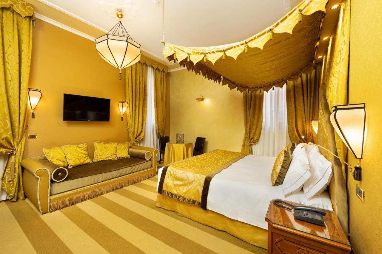 Ai Mori D'Oriente Hotel Venice Exterior photo