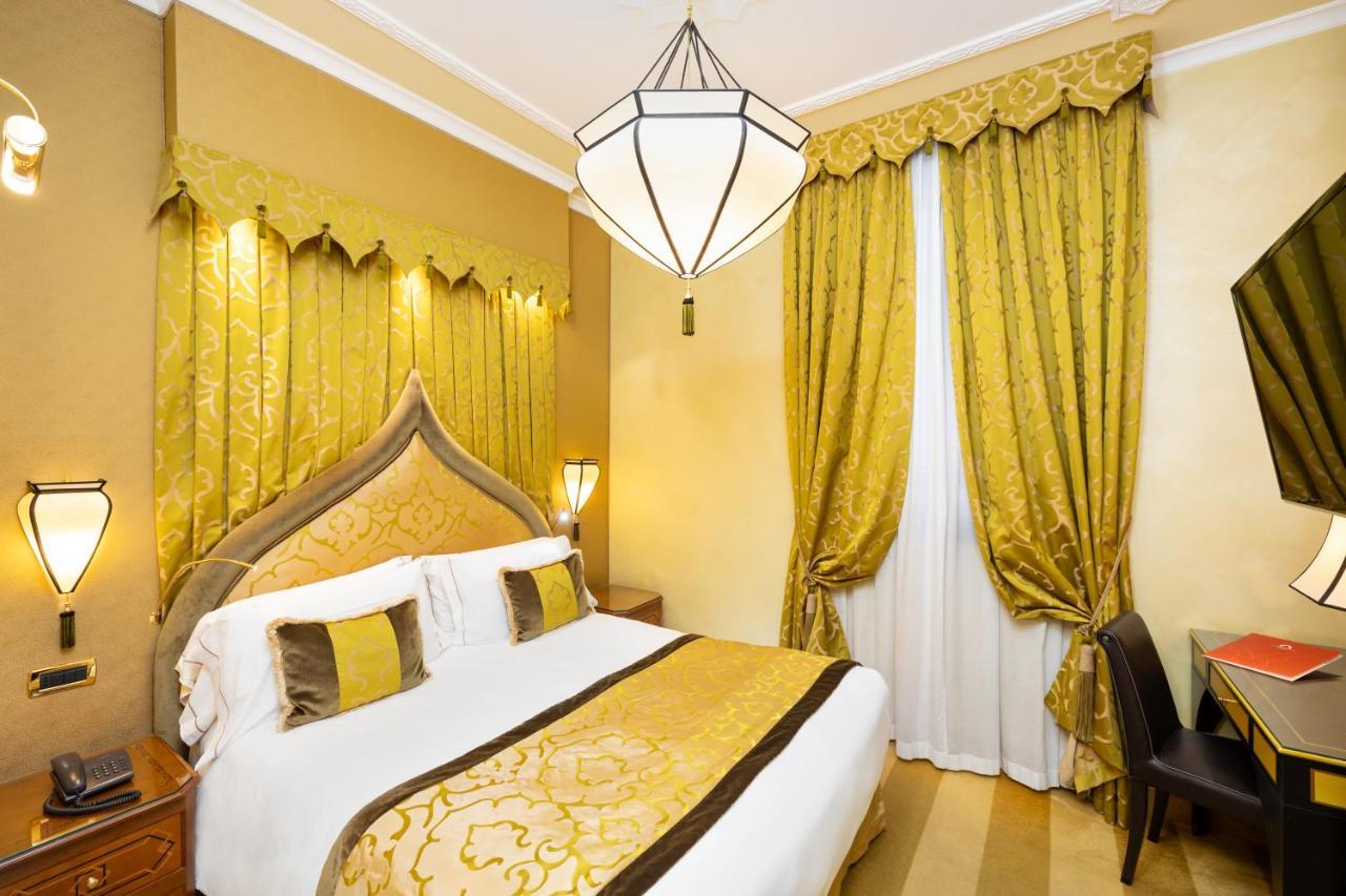Ai Mori D'Oriente Hotel Venice Exterior photo