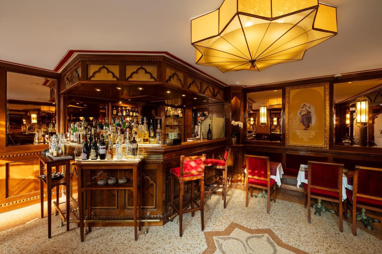 Ai Mori D'Oriente Hotel Venice Exterior photo